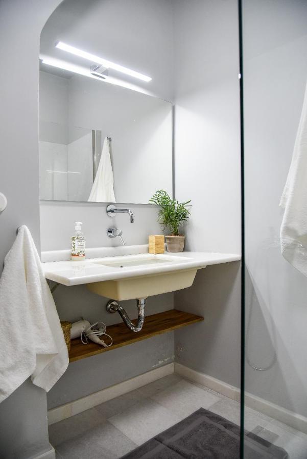 Erst Guest House Atenas Exterior foto