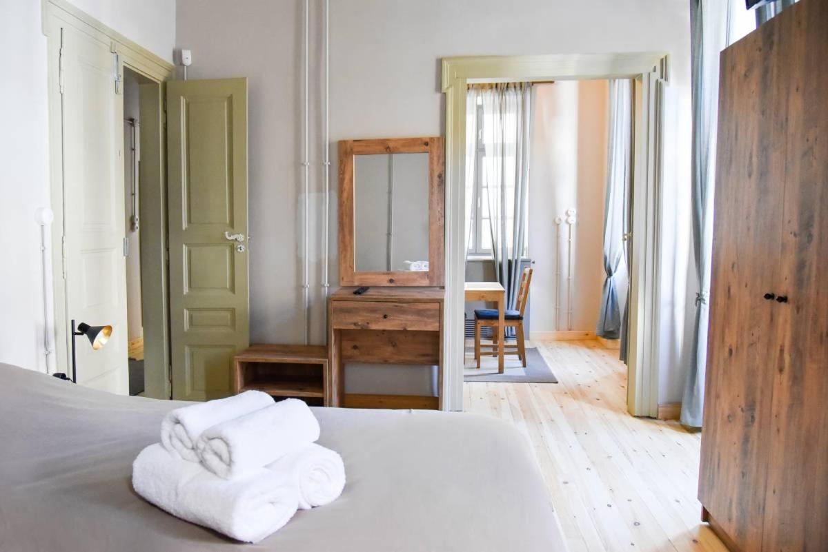 Erst Guest House Atenas Exterior foto